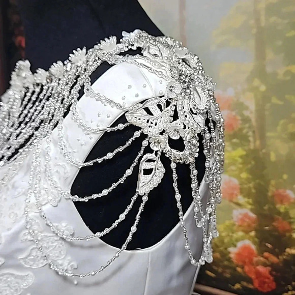 She's My Everything is a Unique 7pc. One-Of-A-Kind Tiara Ensemble - Picture 4 of 17